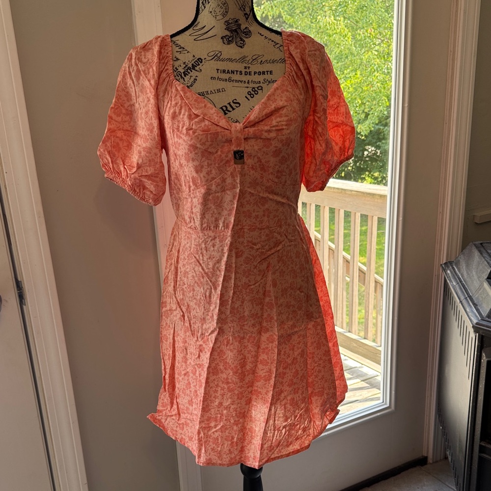 Billabong Peach Floral Puff Sleeve Dress
